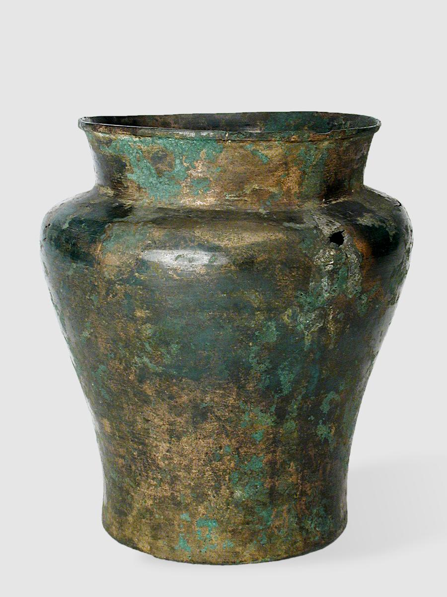 Konisches Bronzegfäß (Eimer)