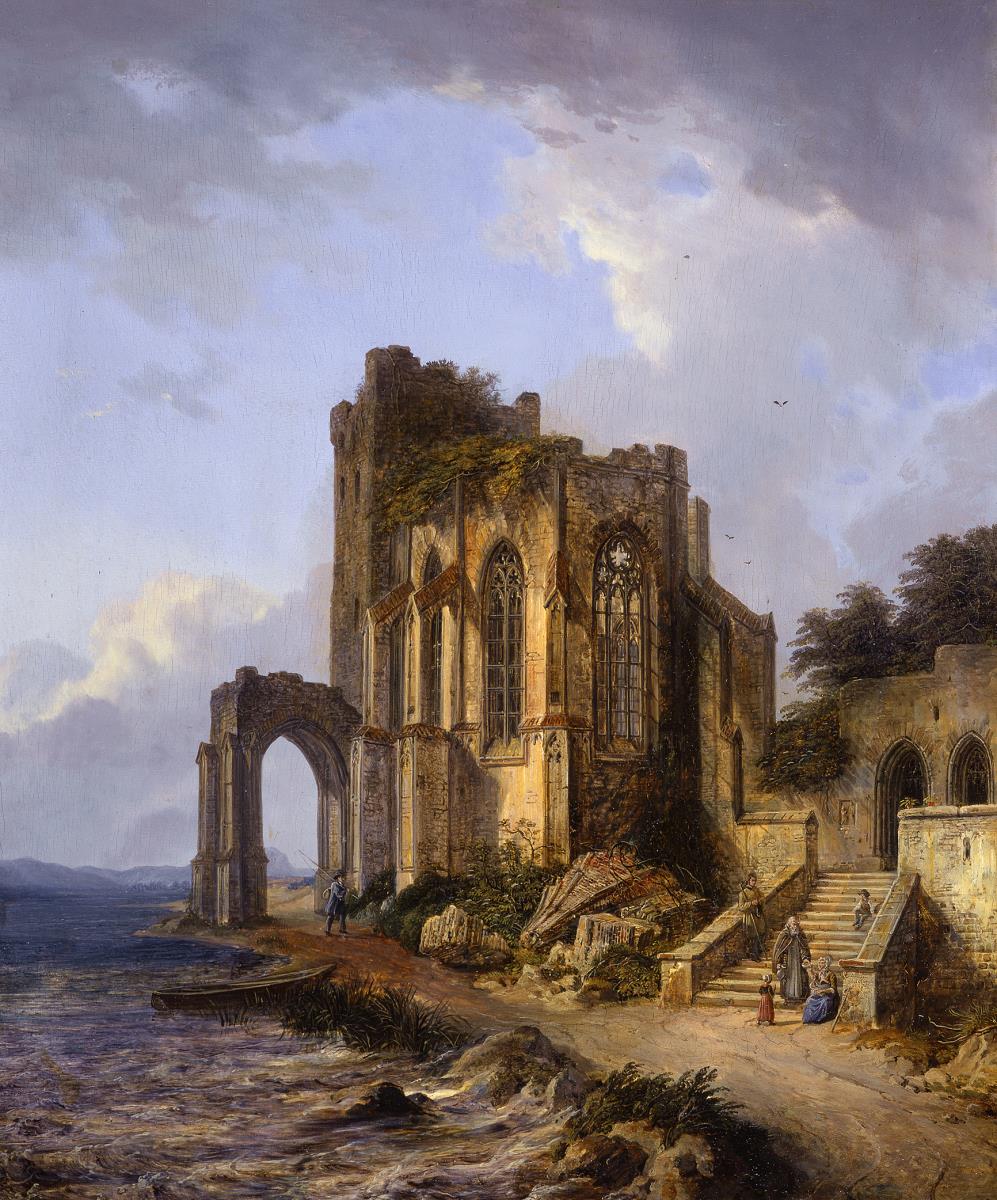 Ruine einer gotischen Klosterkirche am Strand