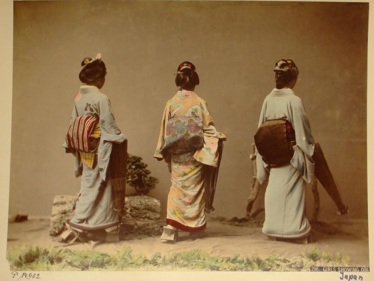 "Girls showing obi"