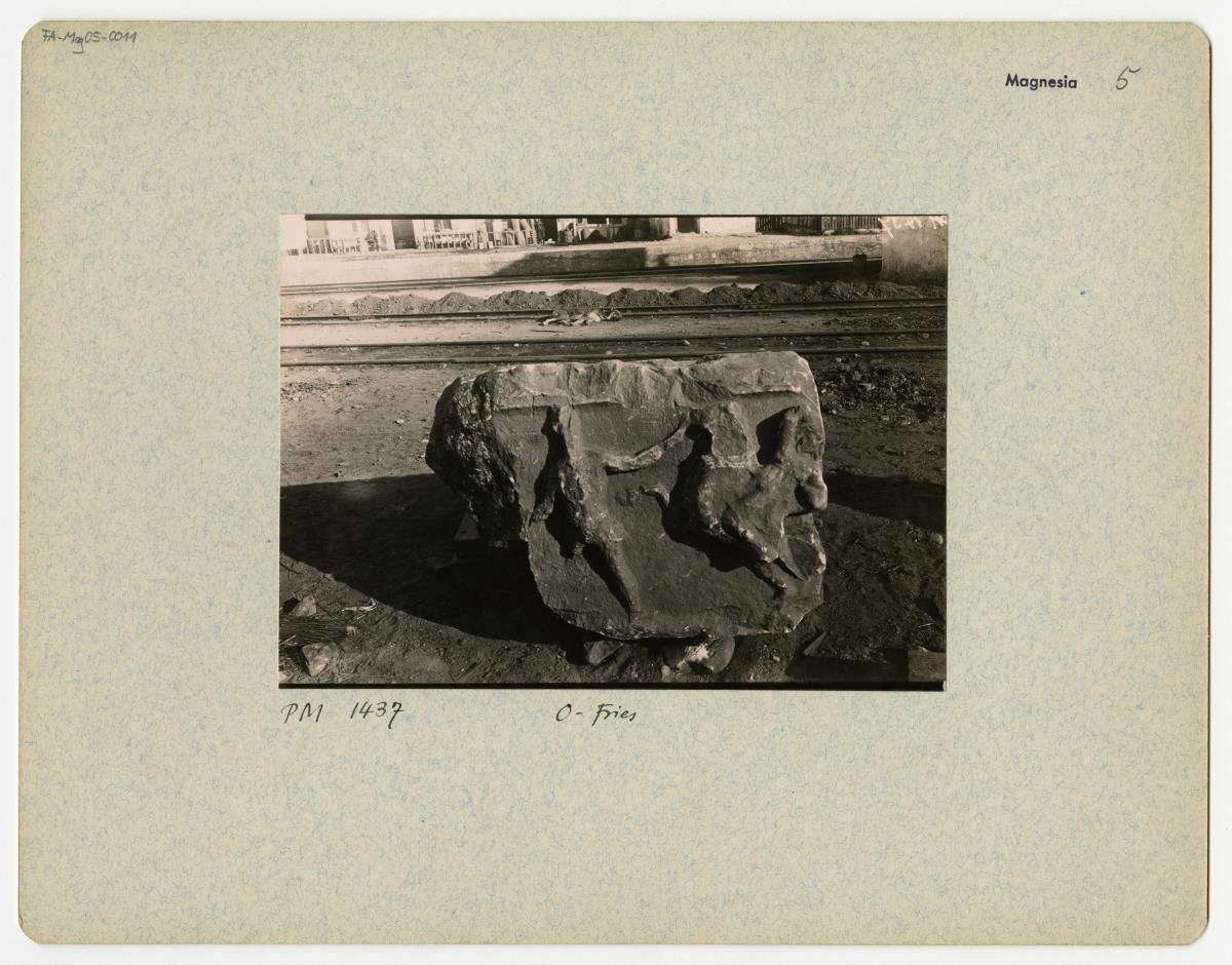 Magnesia am Mäander, Artemision, Ostfries