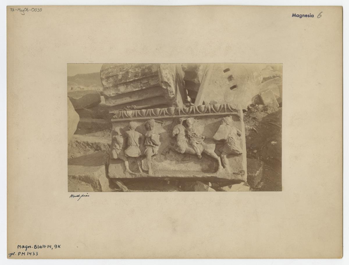Magnesia am Mäander, Artemision, Nordfries
