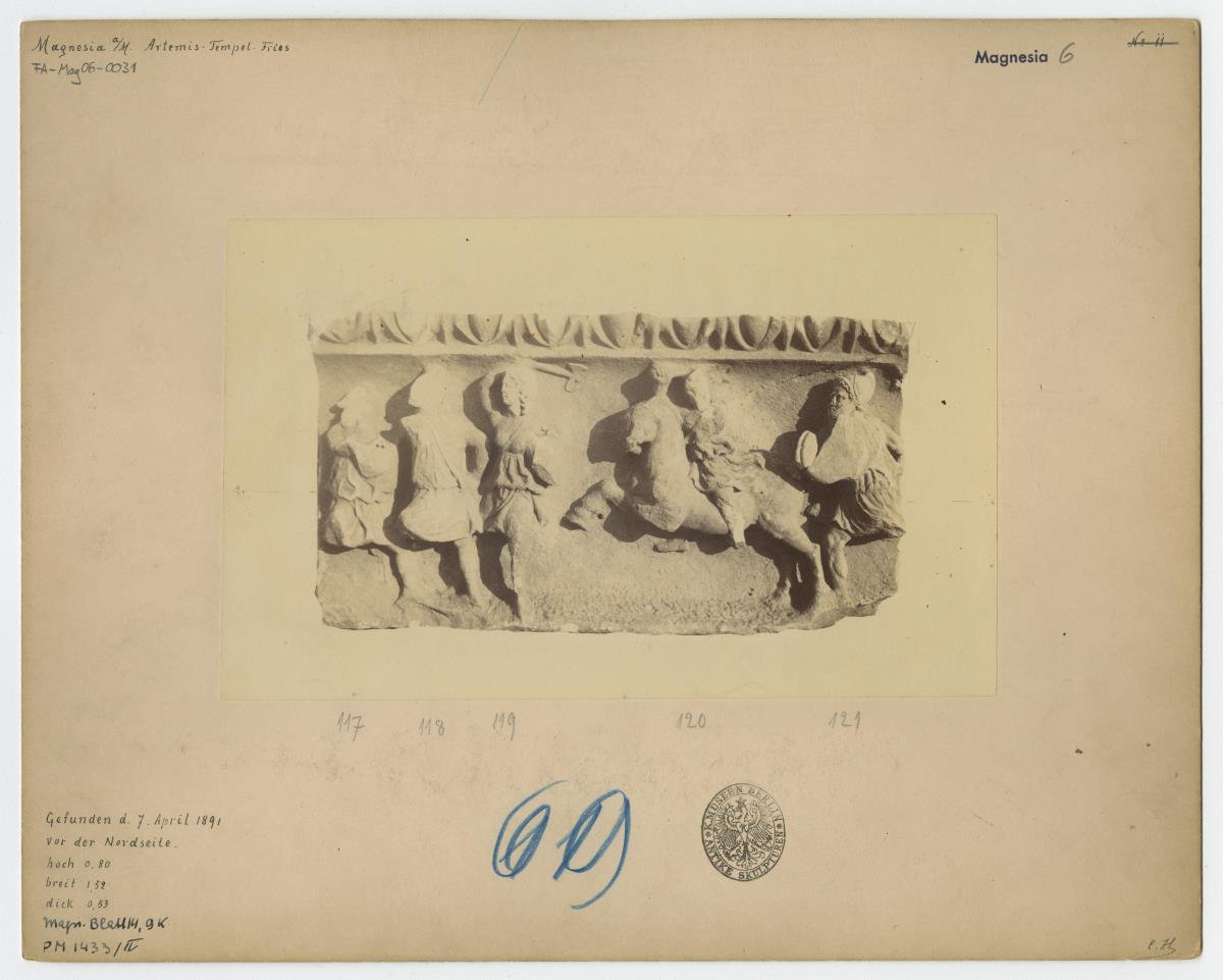Magnesia am Mäander, Artemision, Nordfries