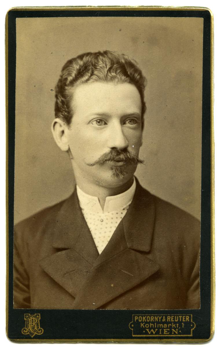 Oscar Fabian