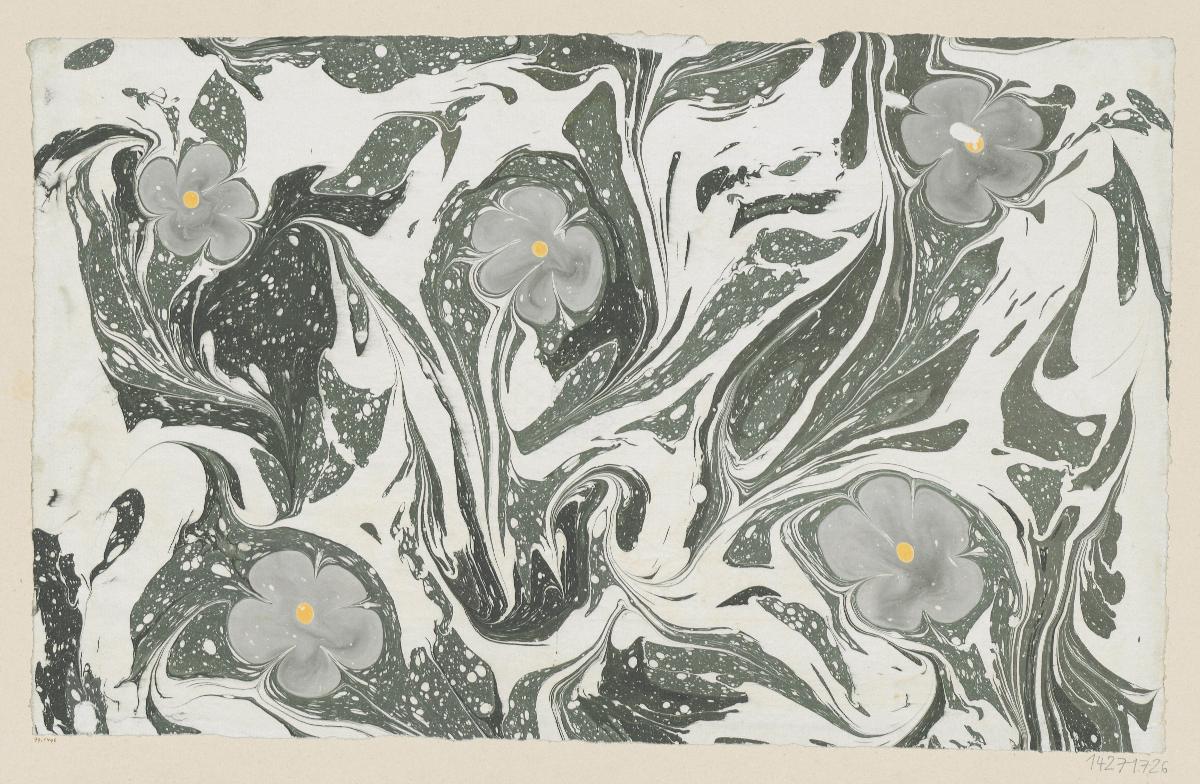 Marmorpapier (mit Blütenmotiven)