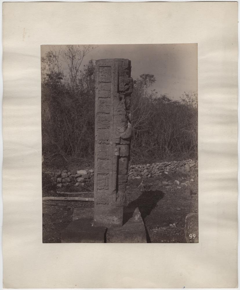 Stele  6, Westseite.