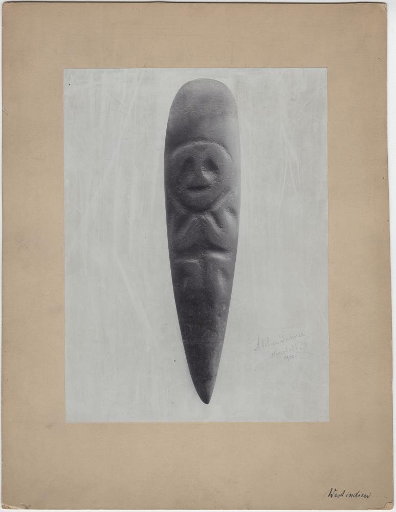 Steinfigur (Steinaxt)