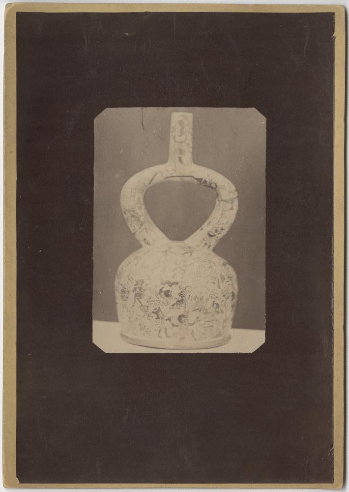 Steigbügelgefäß (Bremer Sammlung)