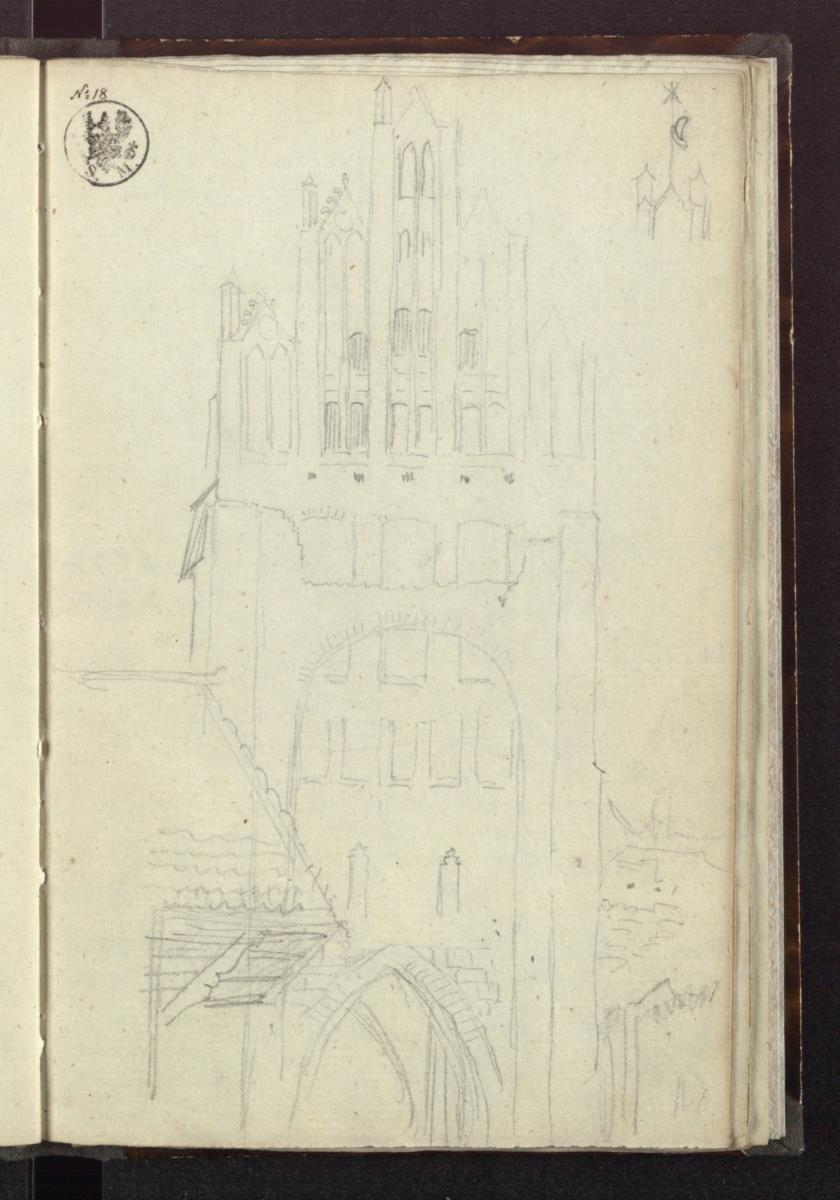 Das Wolliner Tor von Gollnow in Pommern & Die alte Bekrönung des Tores mit Stern und Halbmond
