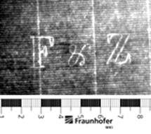 Italienische Landhäuser, Ansicht einer großen höhengestaffelten Burganlage und italienische Palastfassaden