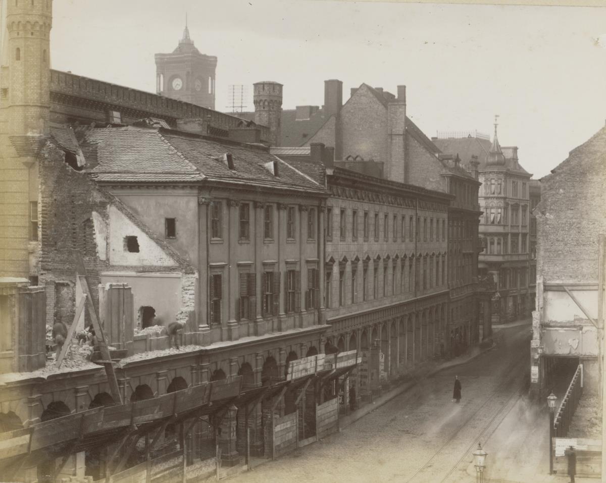 Berlin, Mühlendamm, Nordseite