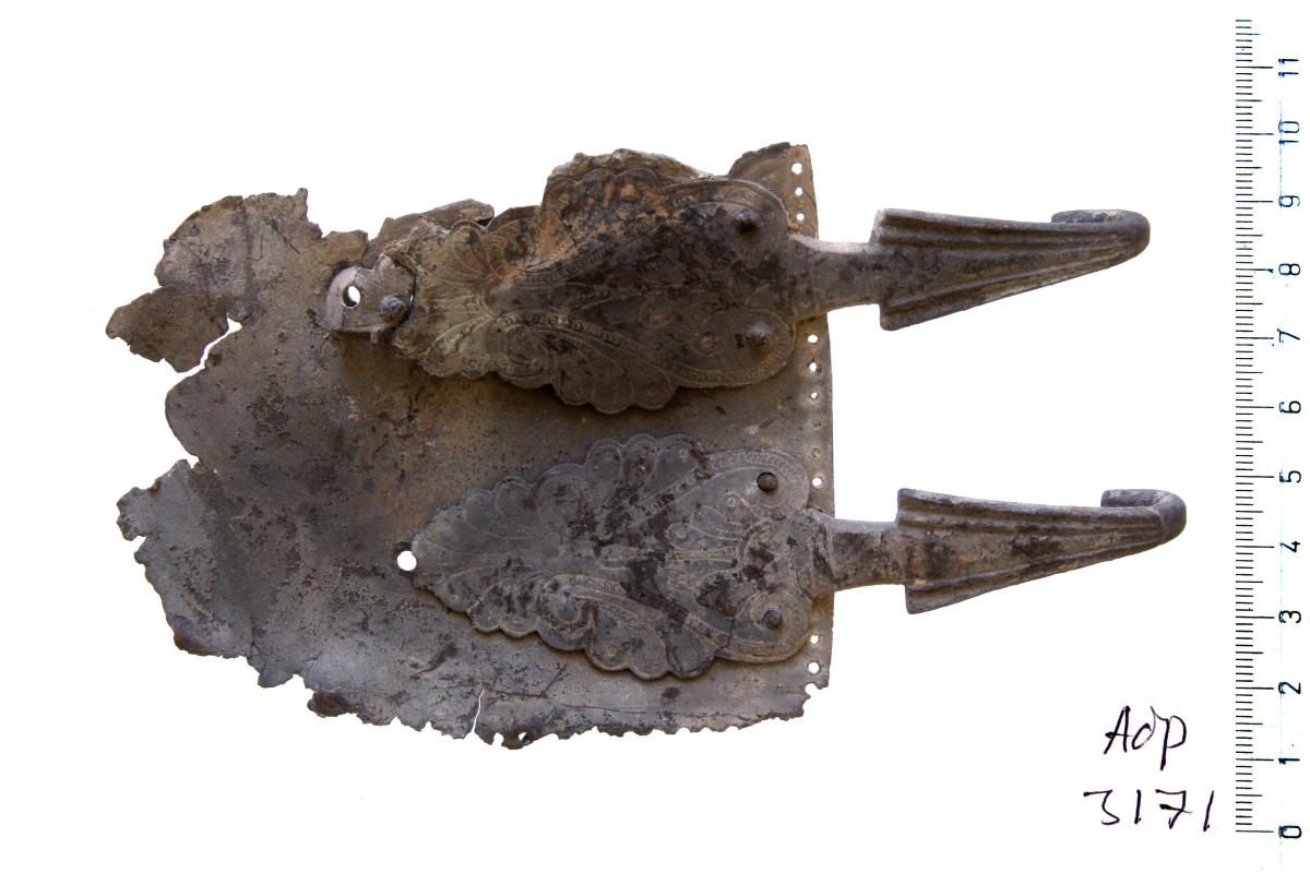 Gürtelfragment mit zwei Haken