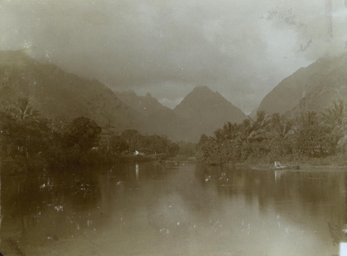 "Tahiti, Tautira"