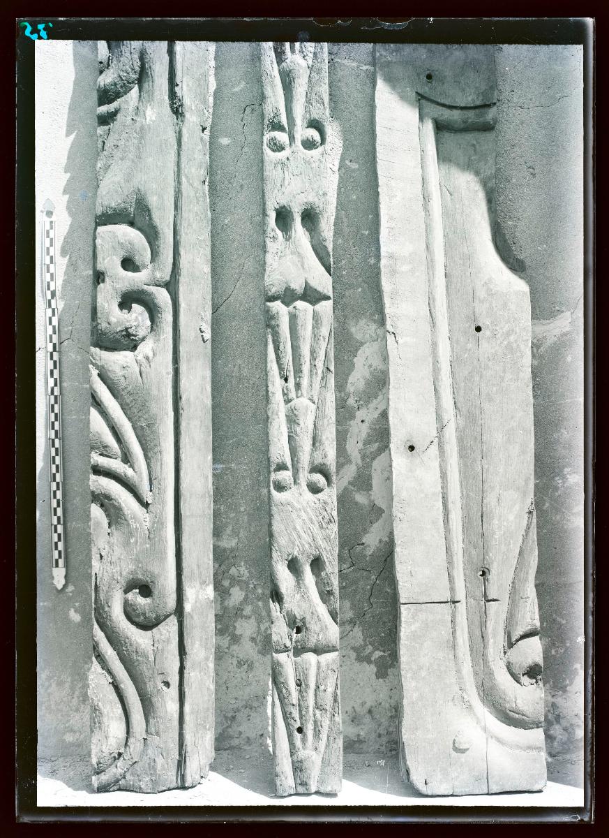 al-Dschausaq al-Chaqani, Vorsäle, 3 Holzbretter (Ornament Nr. 20, 52, 73)