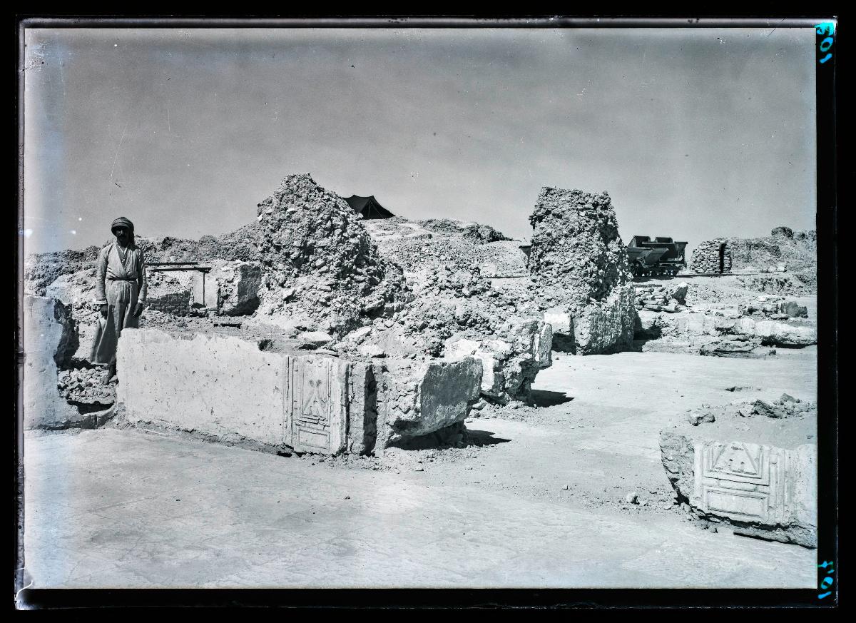 al-Dschausaq al-Chaqani, Thronsäle