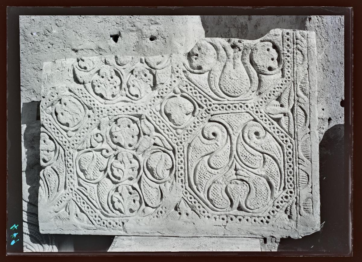 Privathäuser, Stuck, Haus II, Zimmer 41 (Ornament Nr. 219)