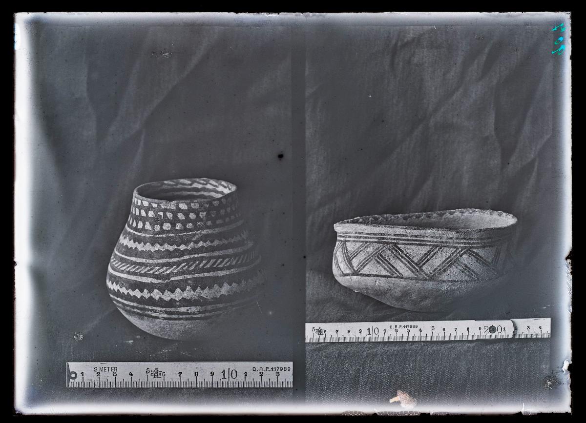 Prähistorische Keramik: Schale (Samarra Grabungsnummern 241, 151)