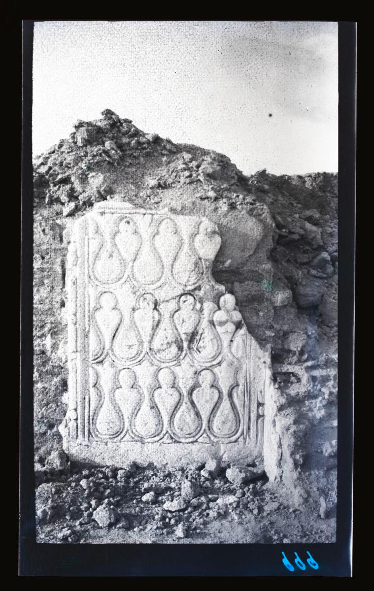 Grabung im al-Dschausaq al-Chaqani, Thronsäle (Ornament Nr. 134)