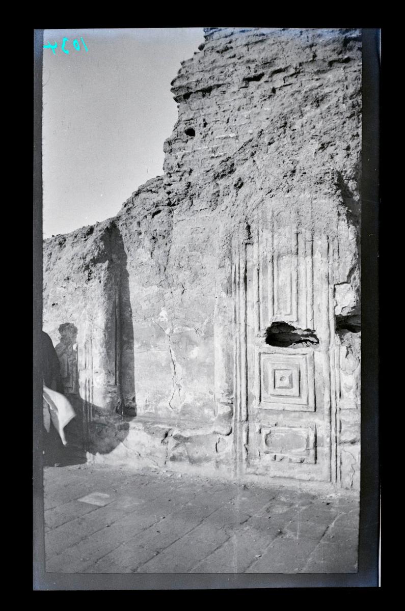 Grabung im al-Dschausaq al-Chaqani, Esplanade, Nordostecke