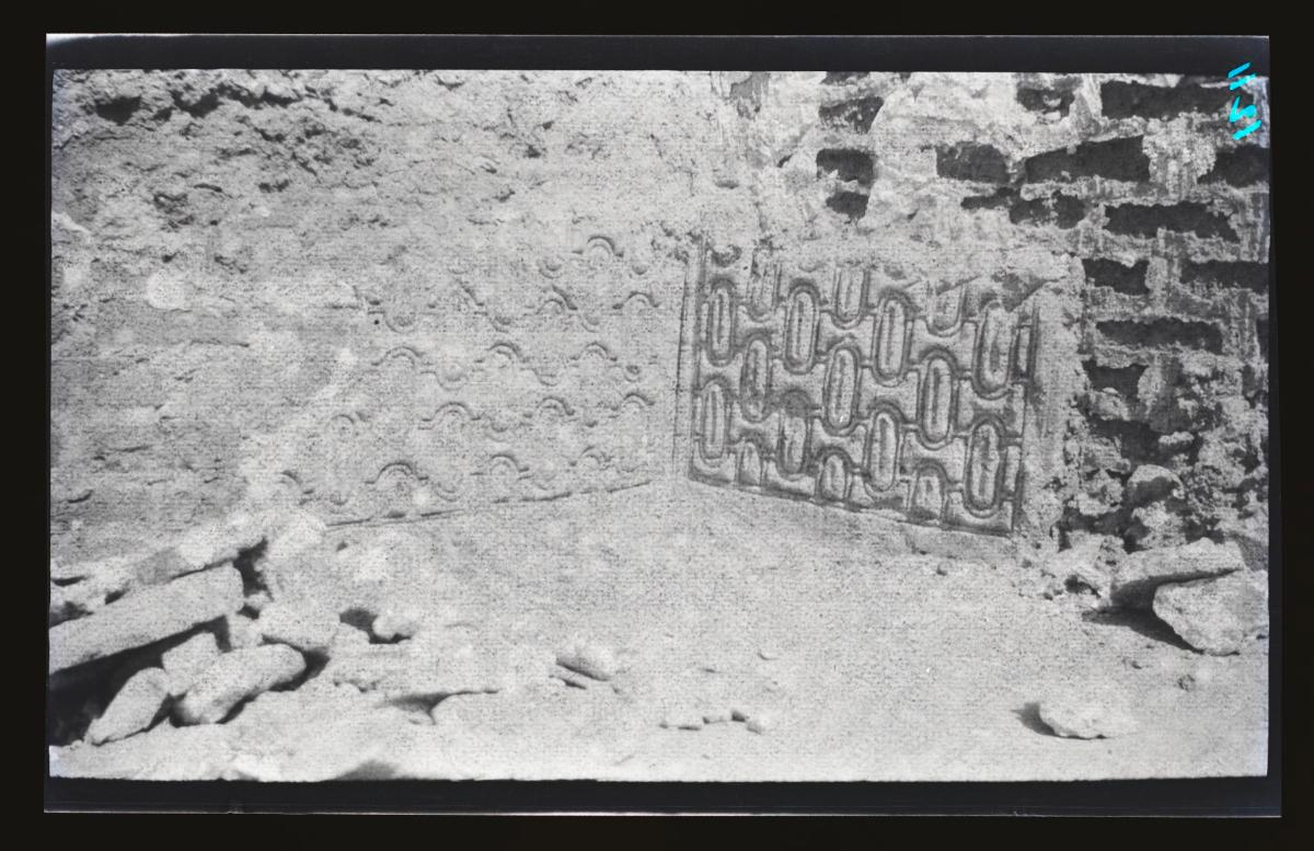 al-Dschausaq al-Chaqani, Stuck, Kioske (Ornament Nr. 128)