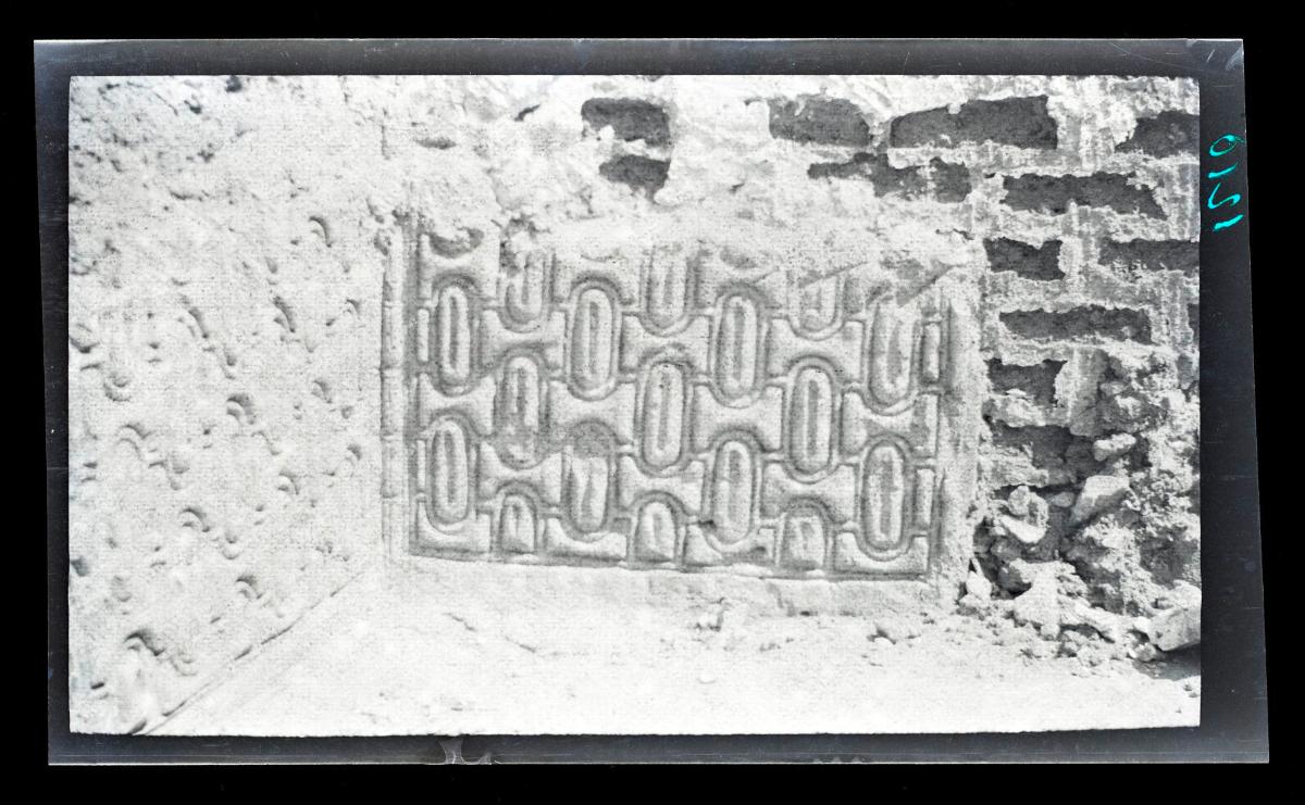al-Dschausaq al-Chaqani, Stuck, Kioske (Ornament Nr. 128