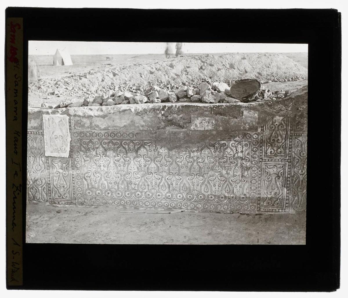 Stuckdekorationen, Privathaus I, Zimmer 1