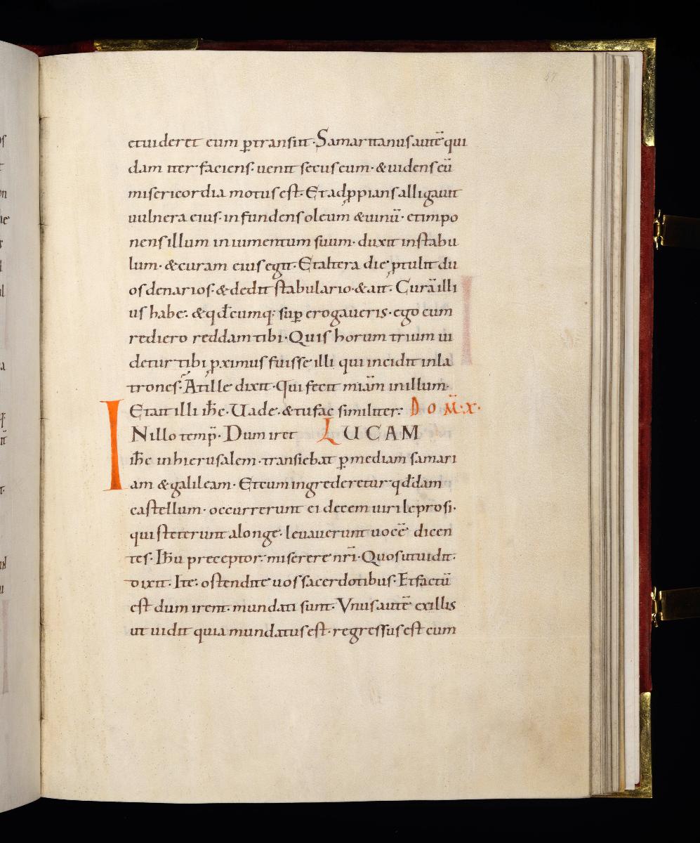 Evangelistar Heinrichs IV. (?), Textseite mit roter Textmarke I