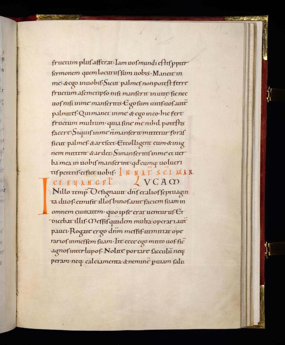 Evangelistar Heinrichs IV. (?), Textseite mit roter Textmarke I