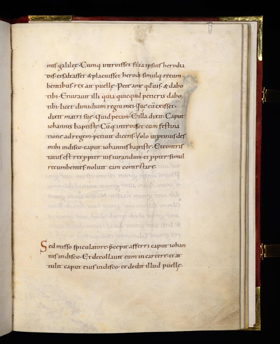 Evangelistar Heinrichs IV. (?), Textseite mit  kleiner roter Initiale S