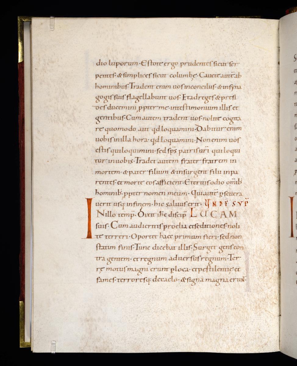 Evangelistar Heinrichs IV. (?), Textseite mit roter Textmarke I