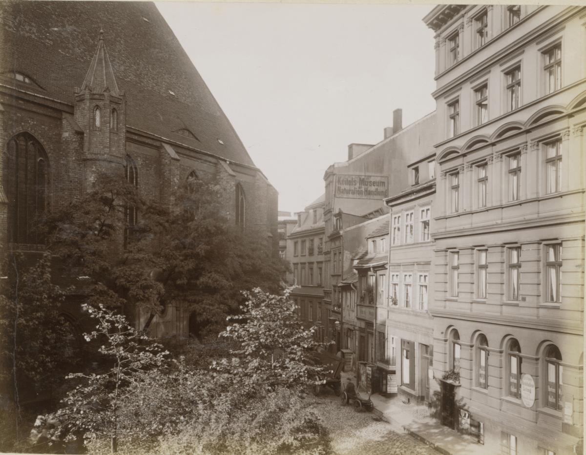 Berlin, Nicolaikirchhof