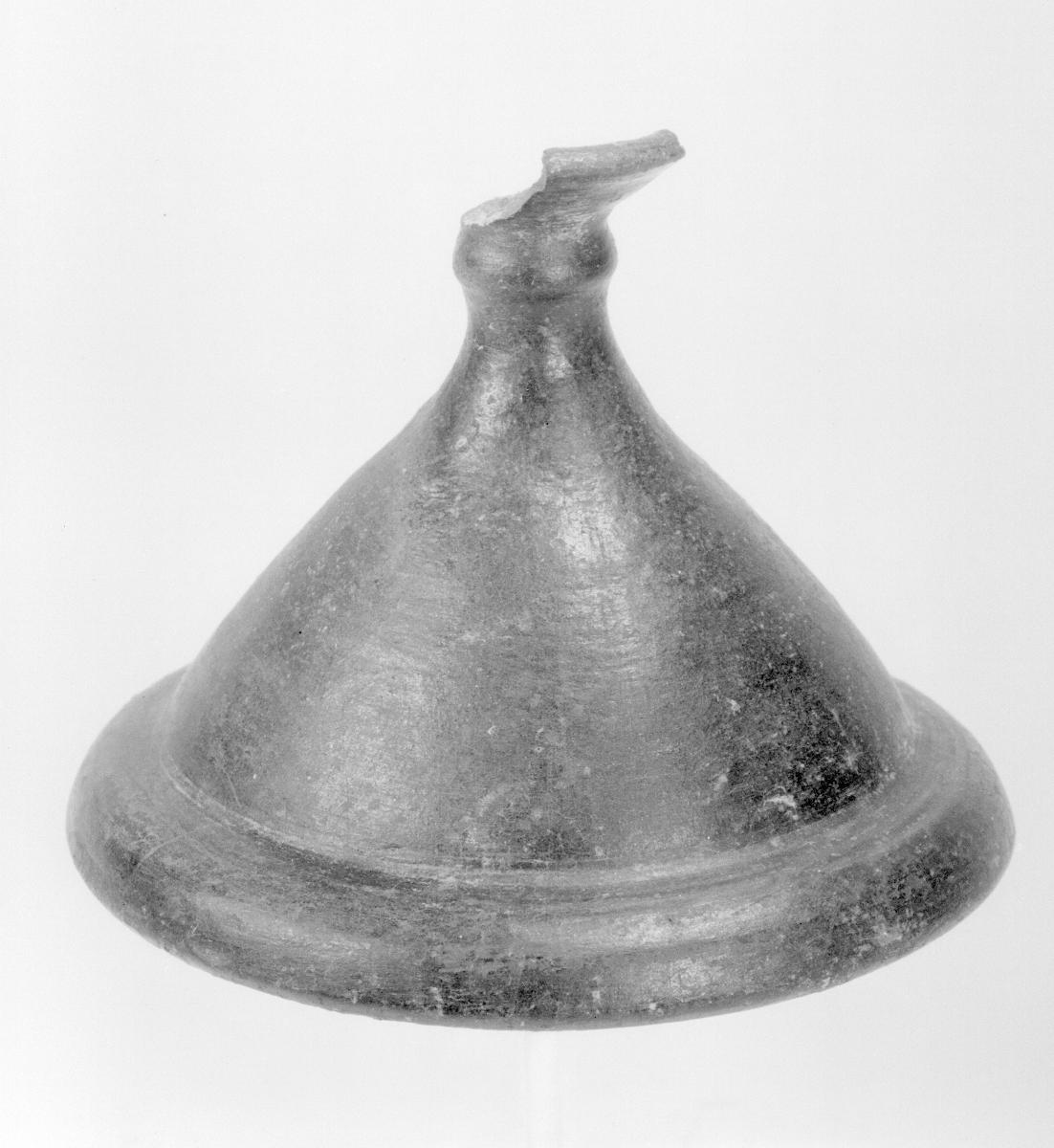 Tondeckel (Gefäßdeckel aus einer Urne)
