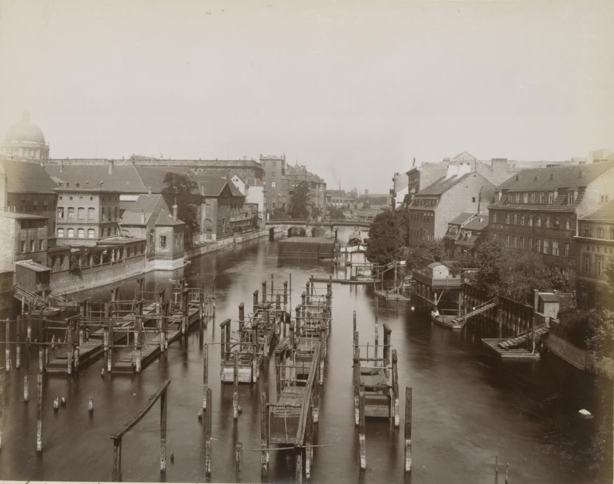 Berlin, Blick von den Mühlen auf die Kurfürstenbrücke