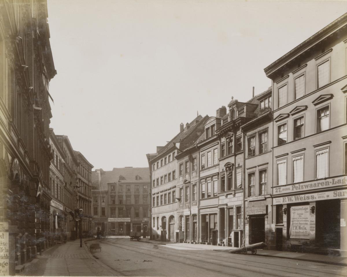 Berlin, Klosterstraße Richtung Stralauer Straße