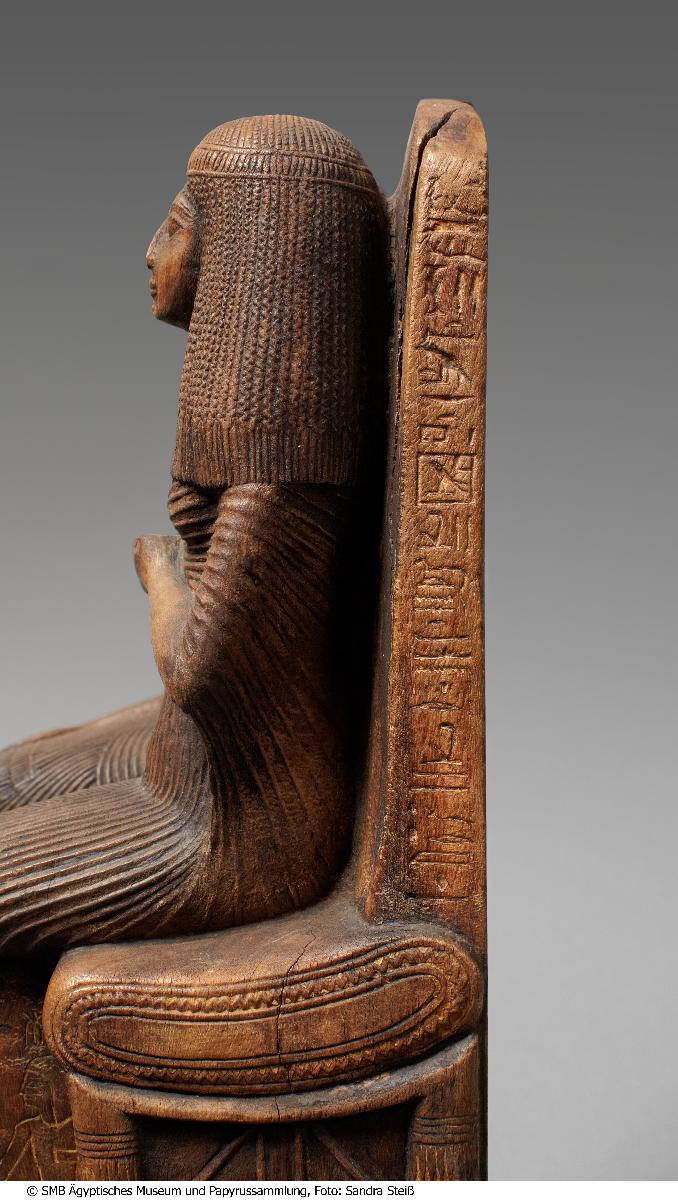 Sitzfigur des Vorstehers der Handwerker, Amenemope, und seiner Frau Hathor