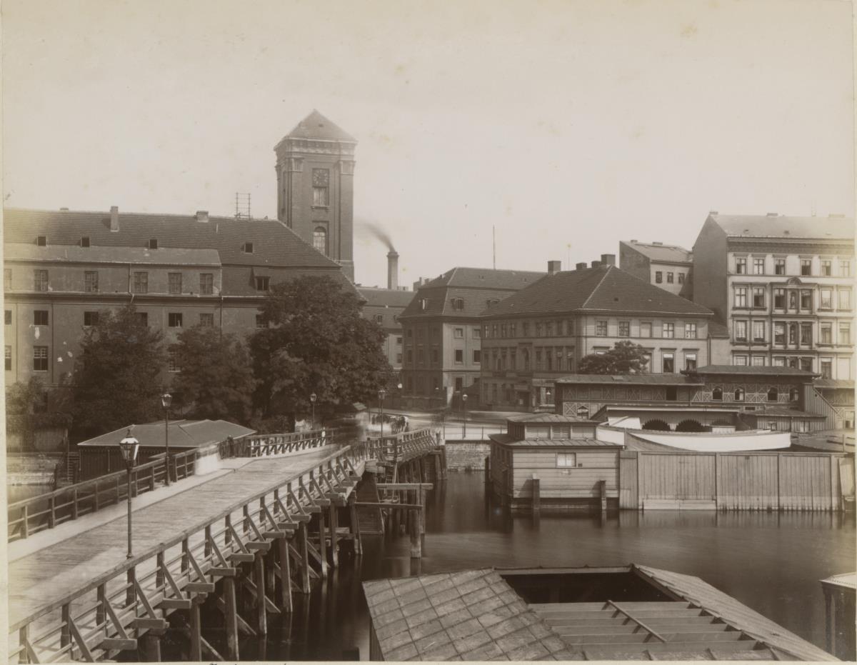 Berlin, Waisenbrücke und Neue Friedrichstraße