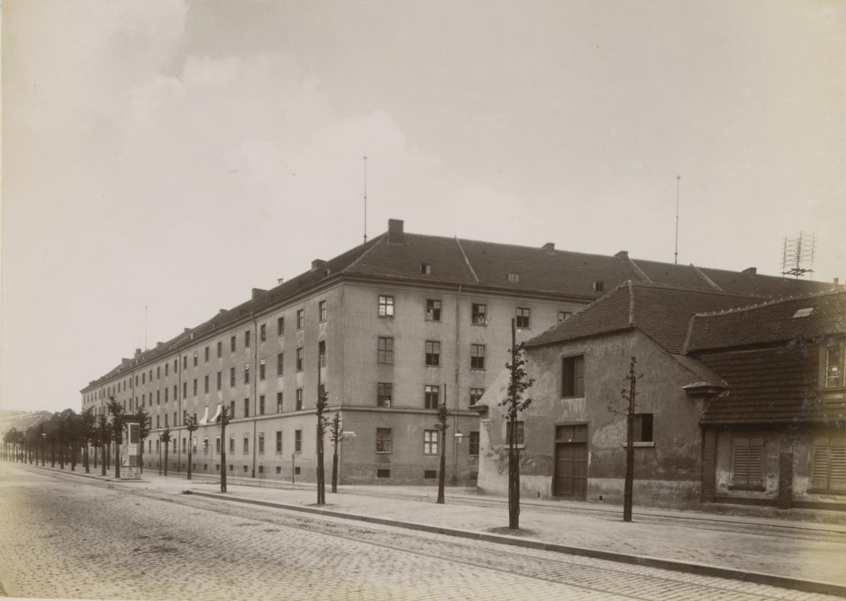 Berlin, Gitschinerstraße, Kürassierkaserne