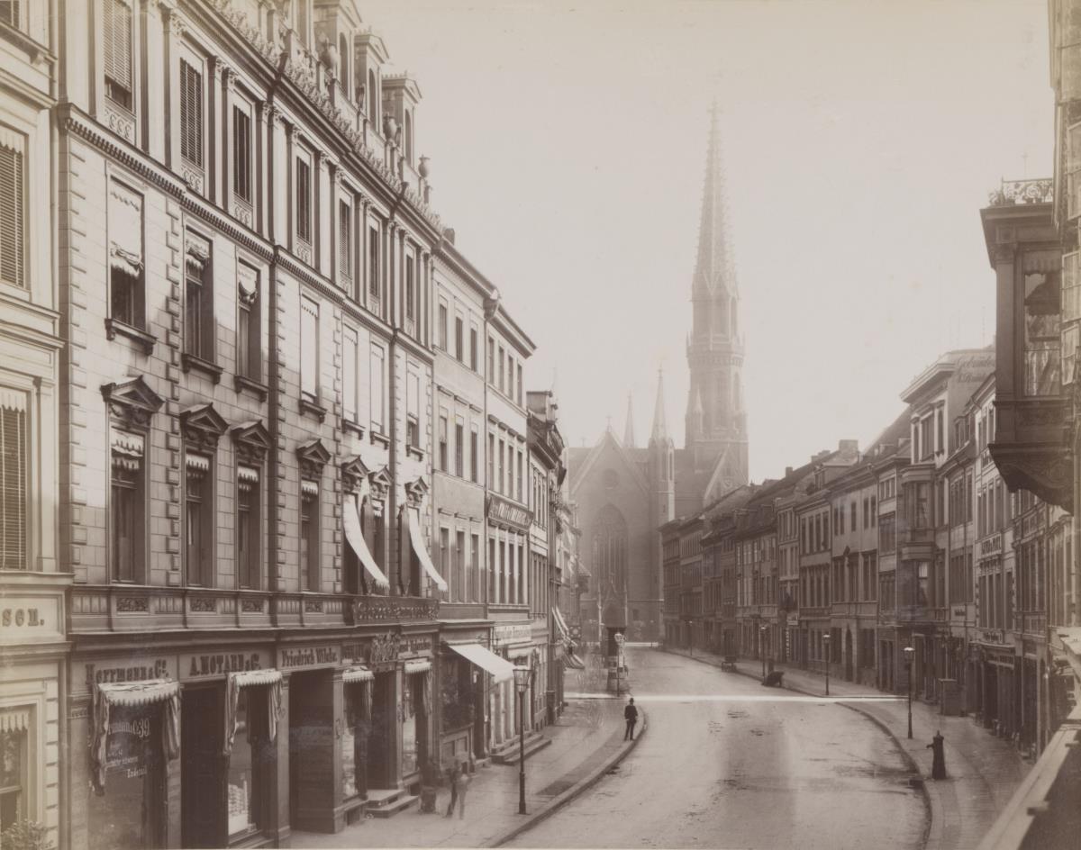 Berlin, Brüderstraße mit Blick auf die Petrikirche