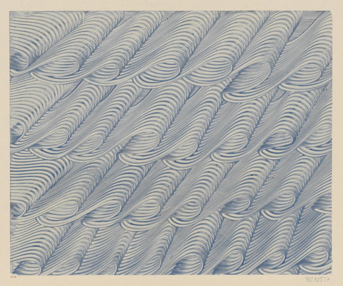 Kleisterpapier mit Verdrängungsdekor (Linienbündel)
