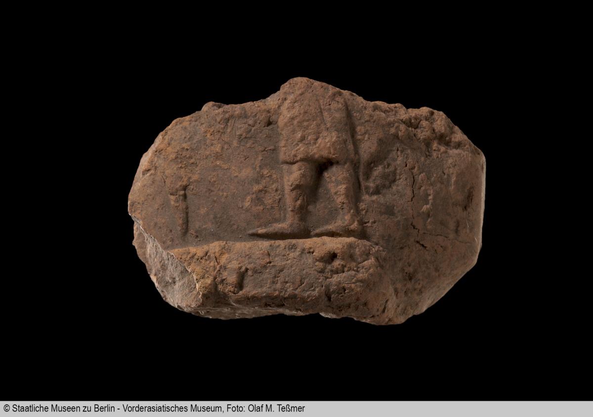 Tonverschlussfragment mit Siegelabrollung