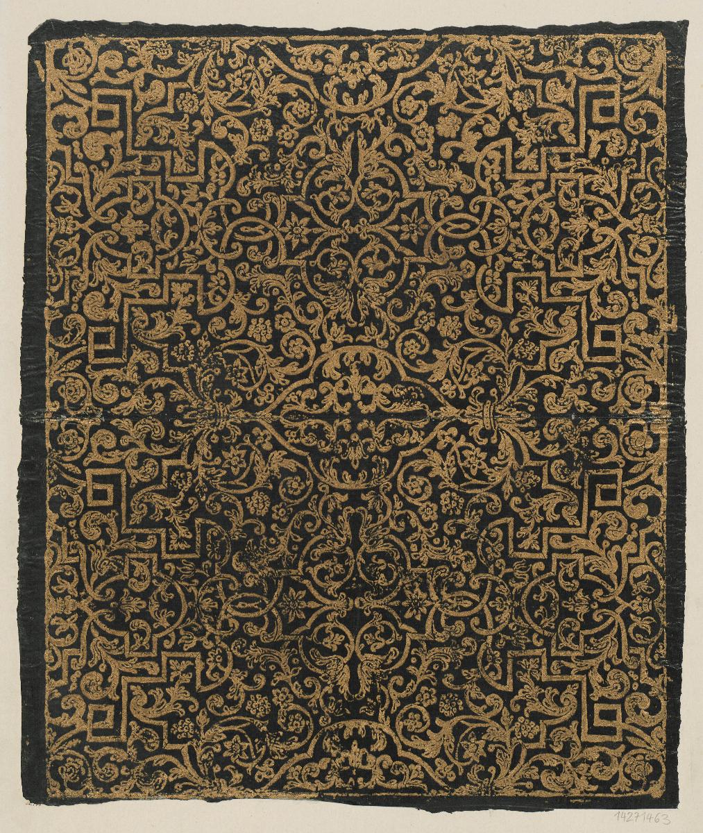 Bronzefirnispapier (dichtes Bandwerkornament mit Blütenranken)