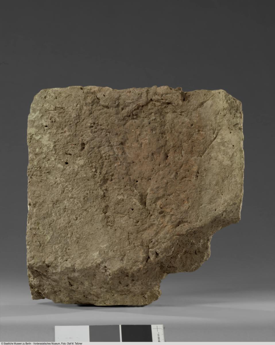 Mauerbackstein mit Stempelungen