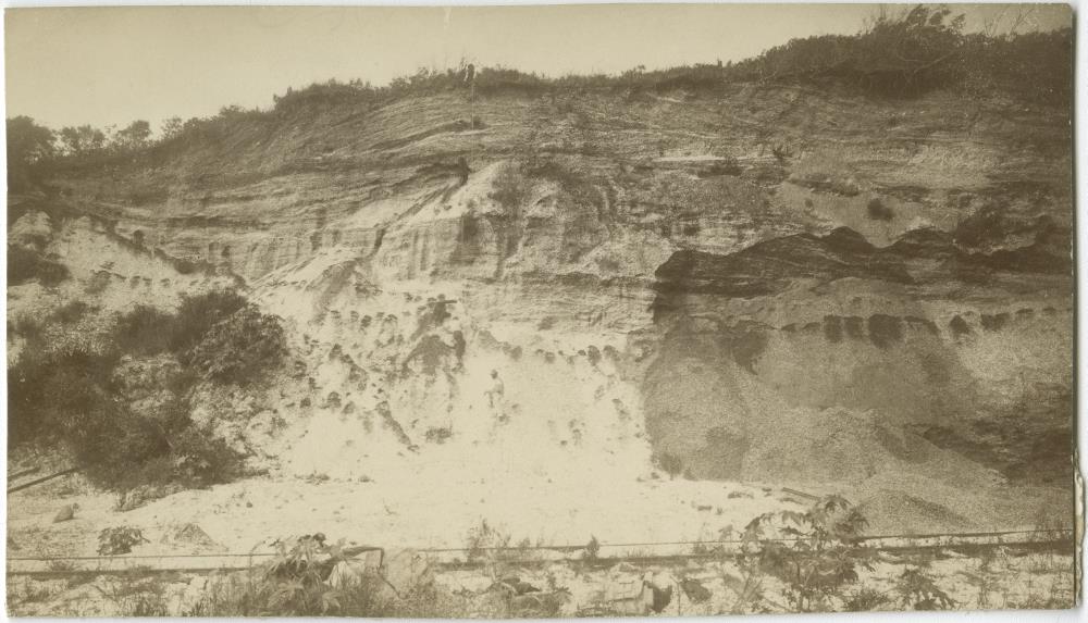 Geologischer Aufschluß, Sambaquí Cabecuda bei Laguna, Sta. Catharina