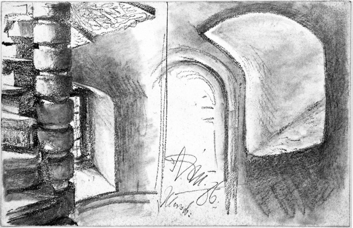 Wendeltreppe und Gewölbe mit Fenstern in Merseburg