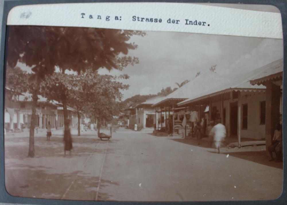 Tanga: Strasse der Inder