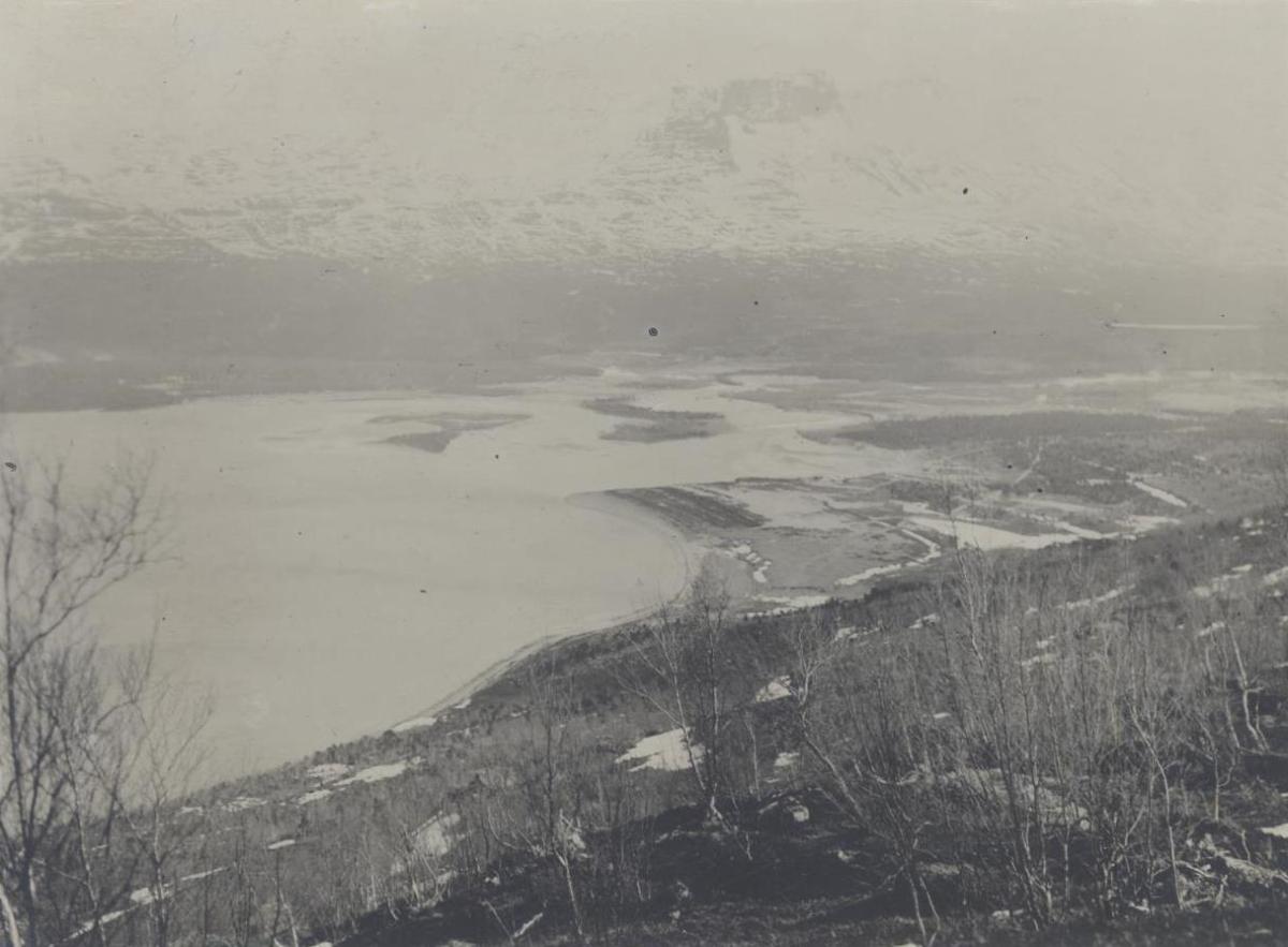 Flussmündung am Lyngenfjord