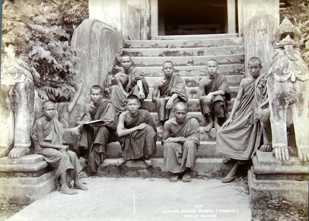 burmese buddist priests (poongyes)