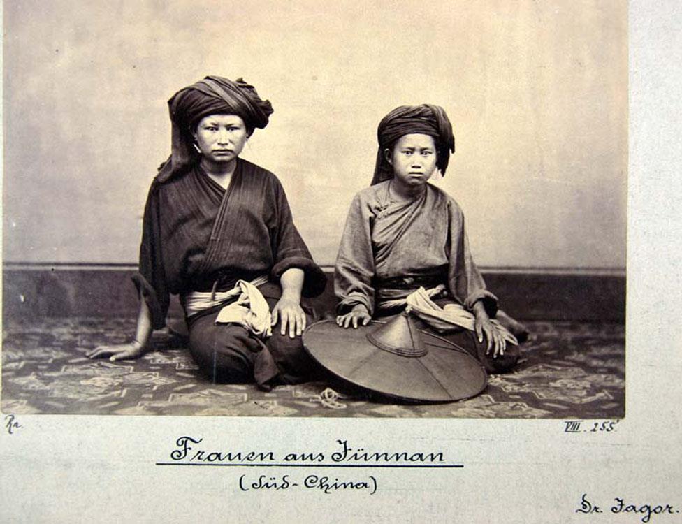 Frauen aus Jünnan