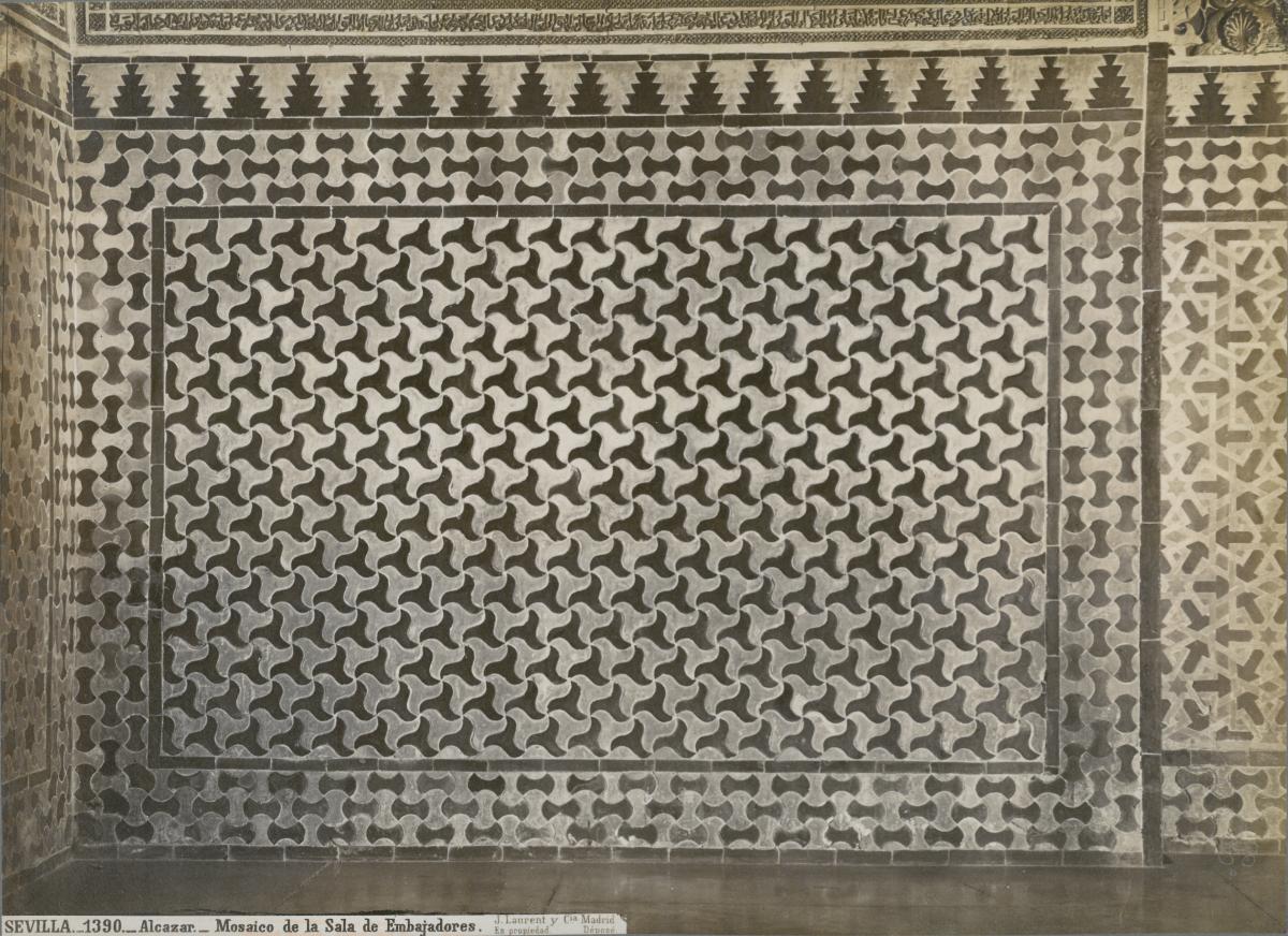 Sevilla, Alcázar, Palast Peters des Grausamen, Gesandtensaal, Wandmosaik