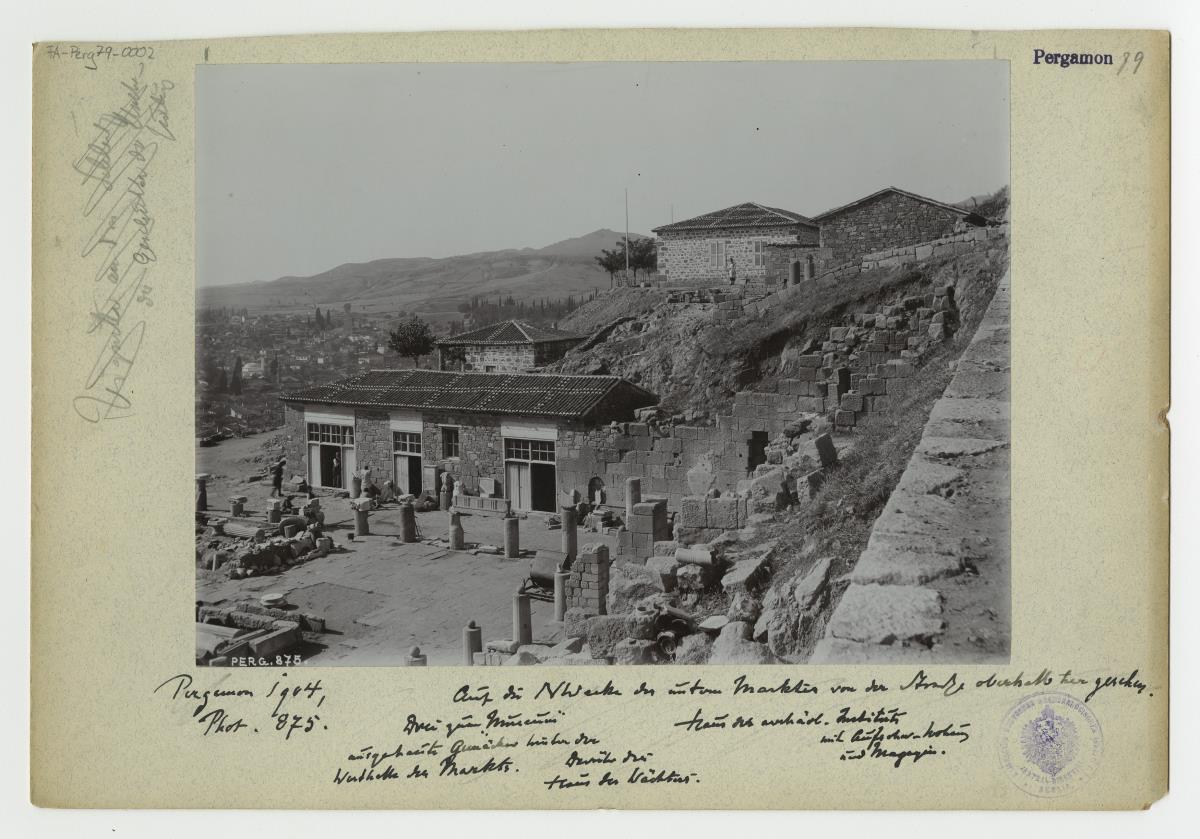 Pergamon, Untere Agora, Nordwestecke (Zustand 1904)