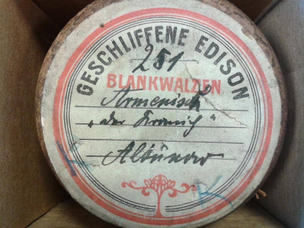 "Armenisch 'Der Kranich'"